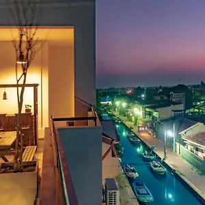 Hotel Hive 68 - And ***