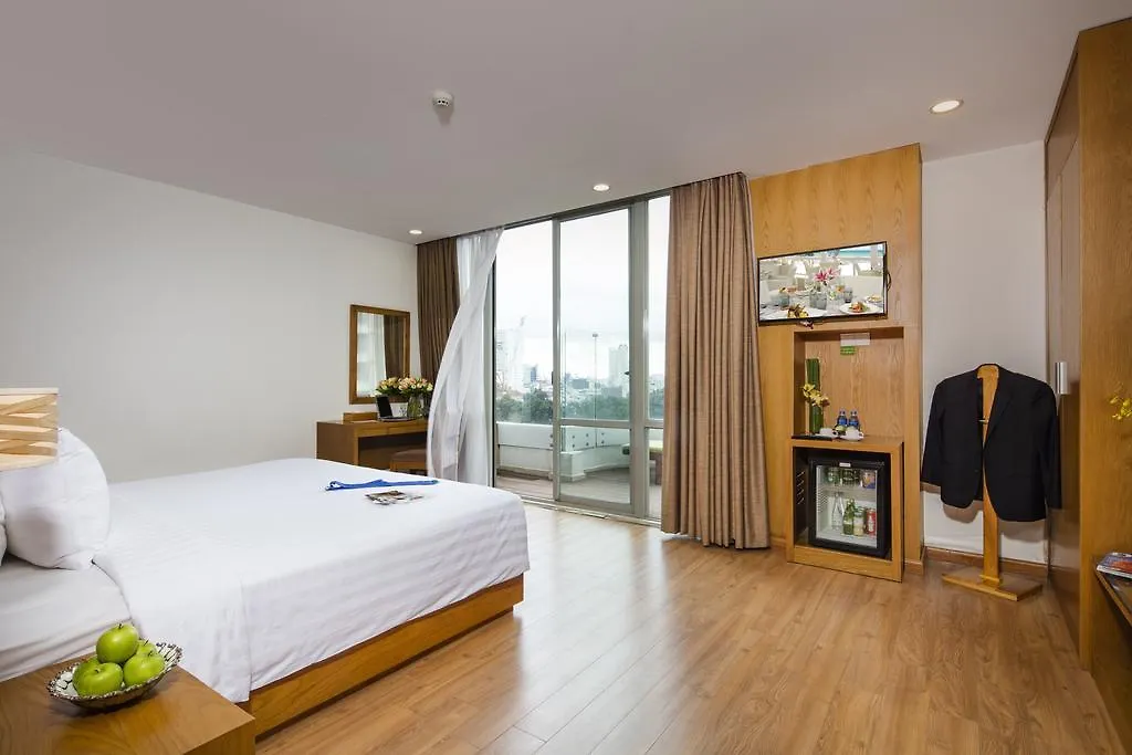 Paradise Saigon Boutique Hotel & Spa Хошимин