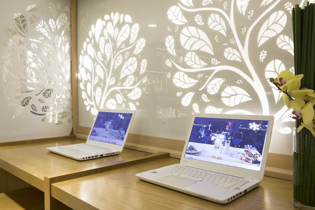Paradise Saigon Boutique Hotel & Spa Хошимин