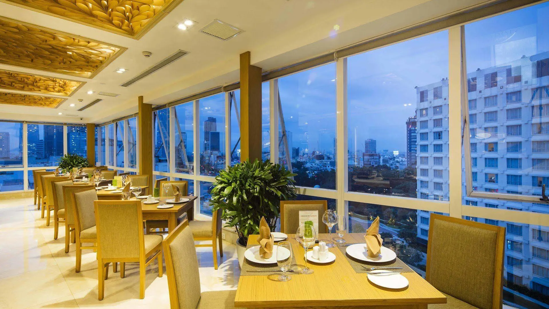 Paradise Saigon Boutique Hotel & Spa Хошимин 4*,