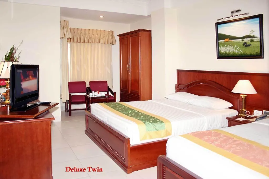 Paradise Saigon Boutique Hotel & Spa Хошимин